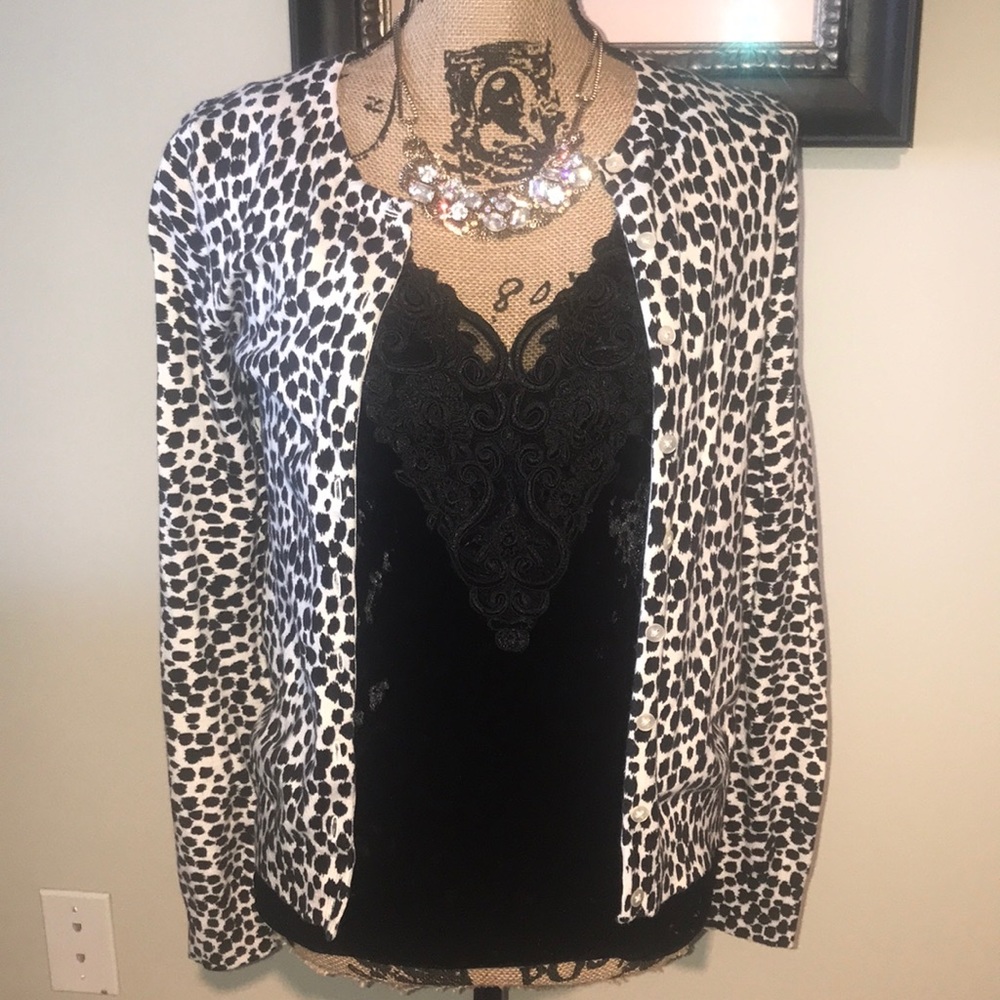 Old Navy Snow Leopard print cardigan!
